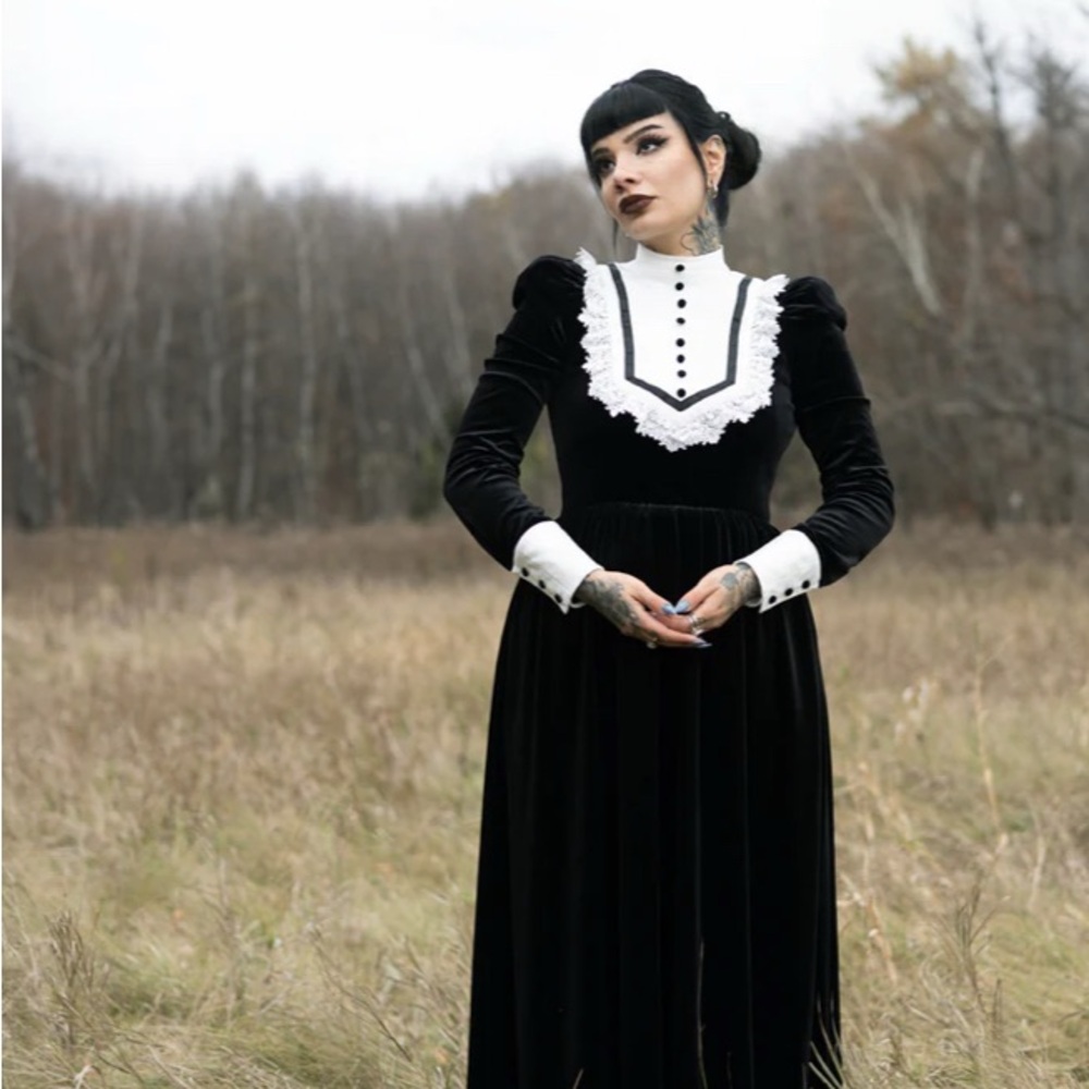 Blackwood castle the “Georgina” dress